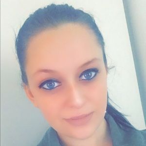 Meet your Posher, Bethany